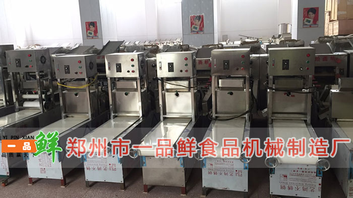 HMj-5型雙輥三刀燴面機(jī)倉(cāng)庫(kù)成品